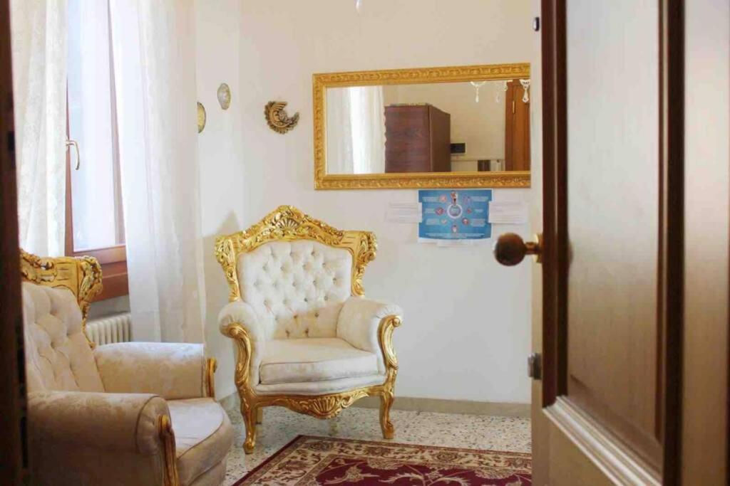 The Golden Apartment Venise Extérieur photo
